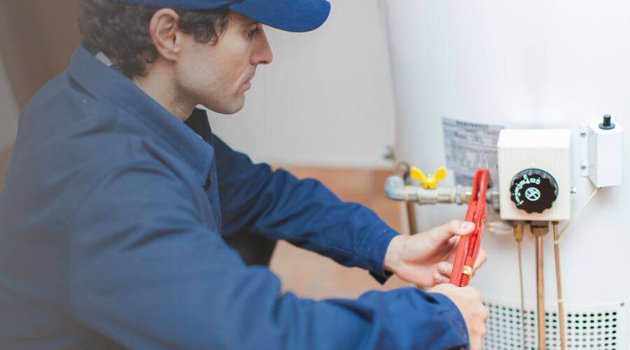 Local water heater installation in Mayhill, NM